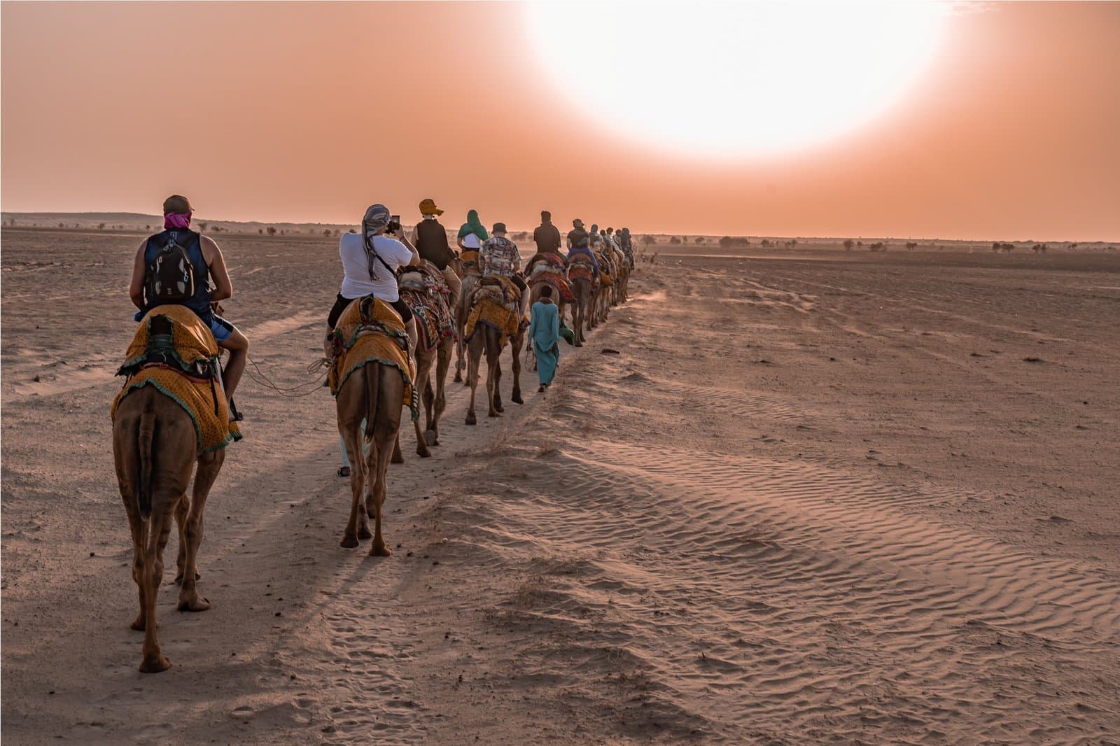 Jaislamer Sightseeing with Sunset Camel & Desert Safari Tour